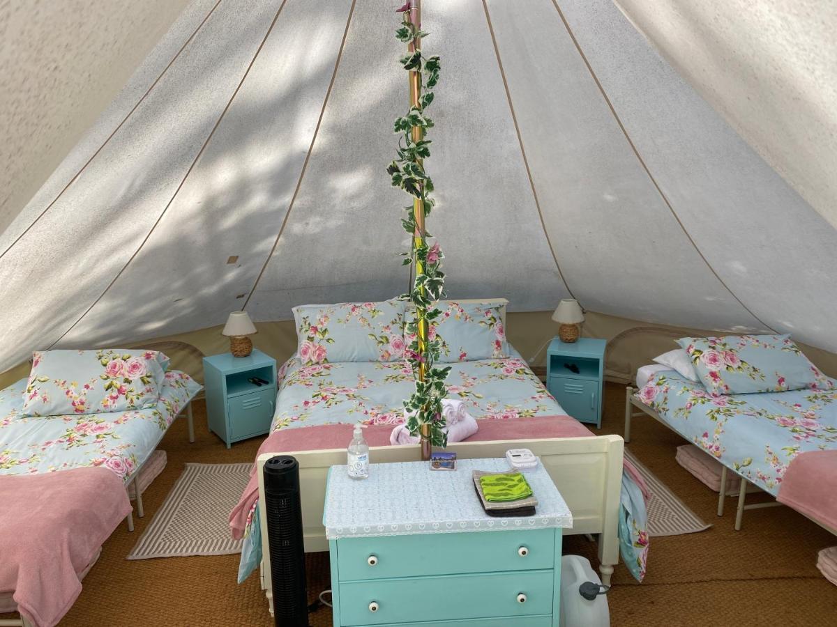 Fonclaire Holidays Glamping 'Luxury Camping' Blond Dış mekan fotoğraf